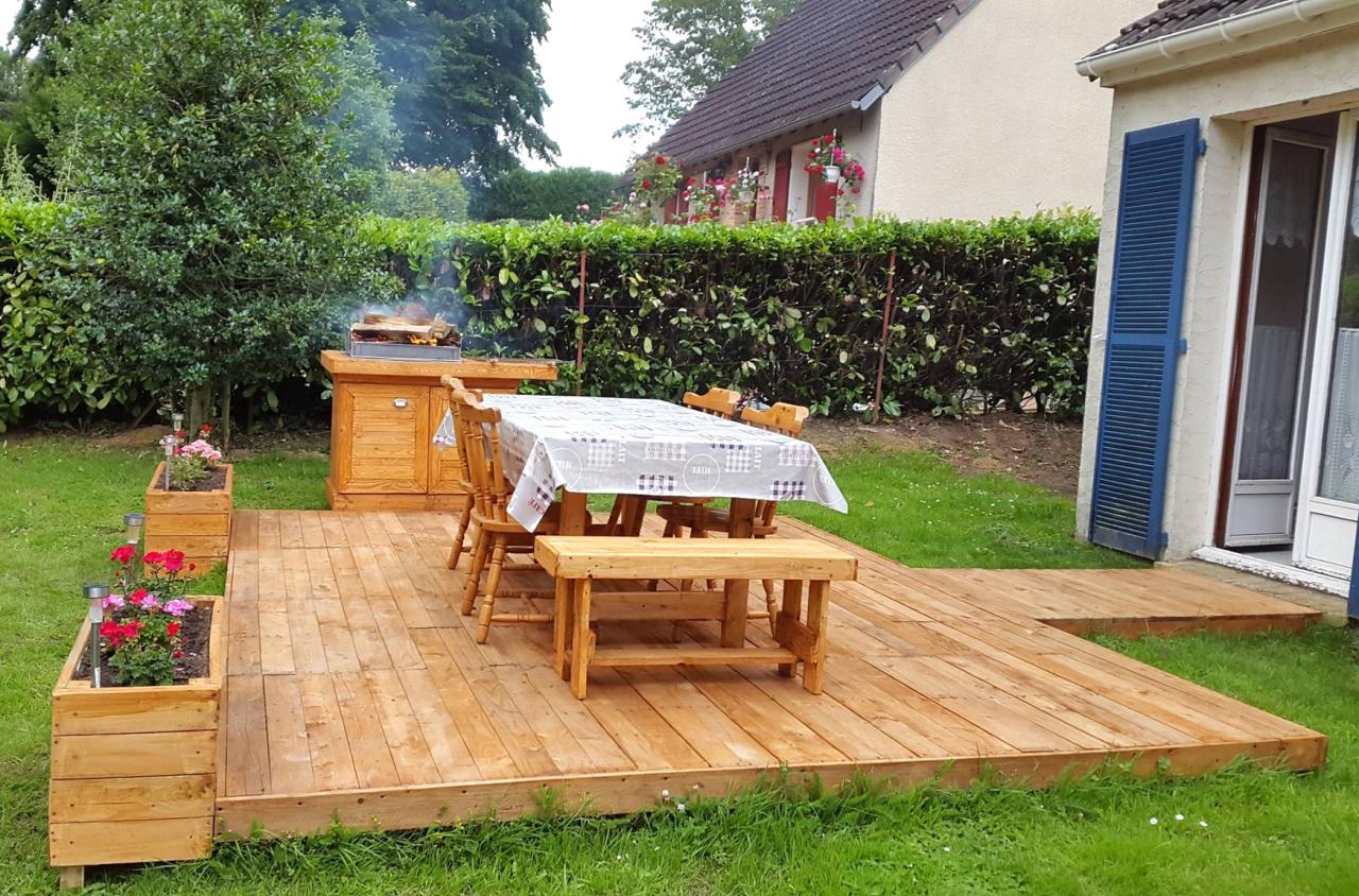 Pallets pallet repurposing seating couch